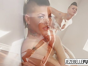 Tattooed devilish Jezebelle Confederation teases together with fingers themselves